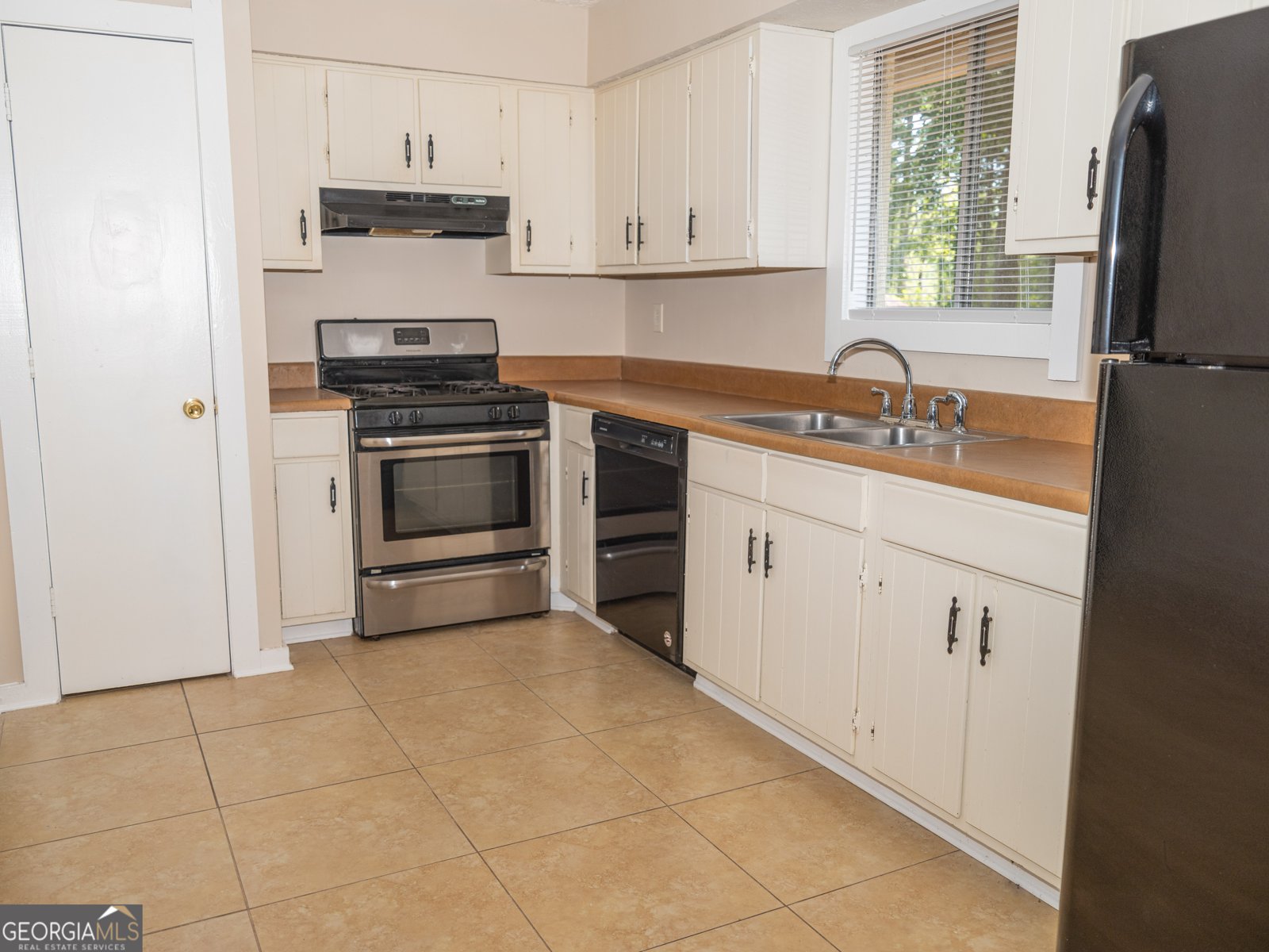96 Burnham Circle Jonesboro - 17