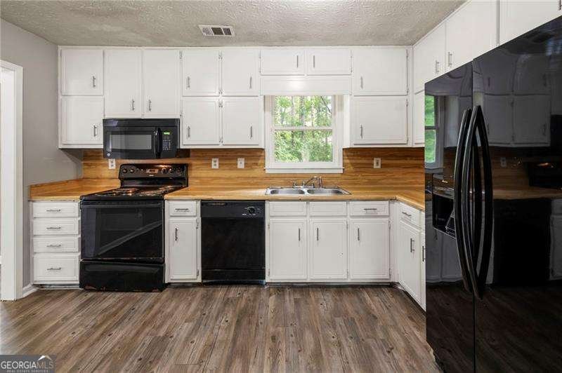 7356 Caribou Trail Riverdale - 14
