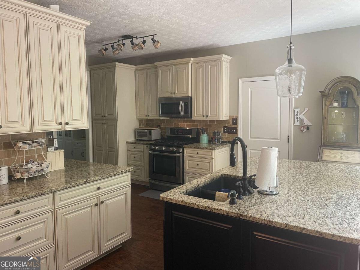 2665 High Point Court Loganville - 3