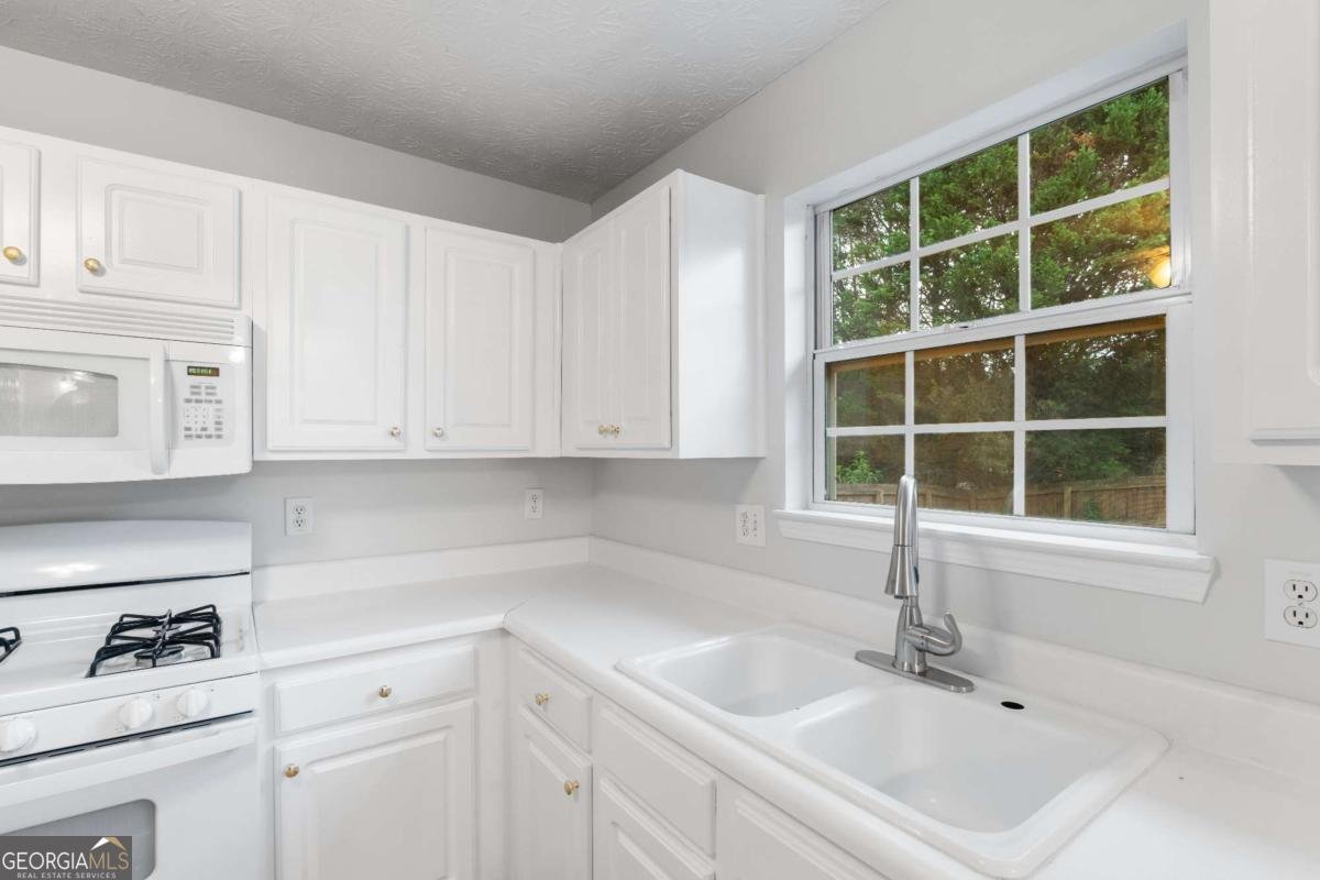 3870 Safehaven Drive Lawrenceville - 12