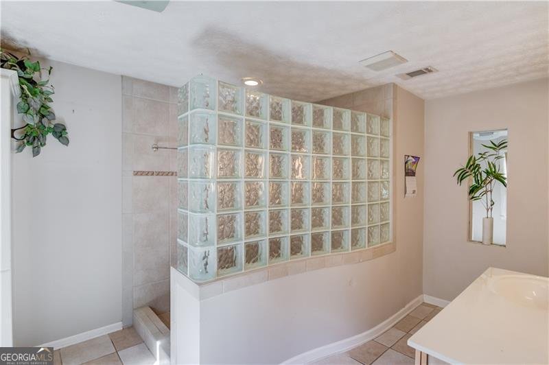 692 Union Grove Circle Auburn - 23