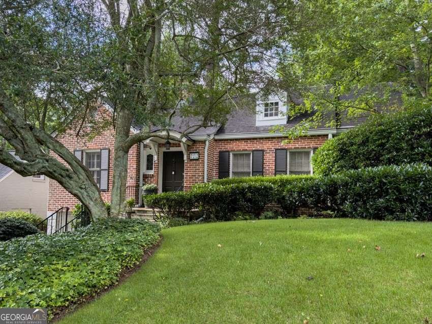273 Peachtree Way Atlanta - 1
