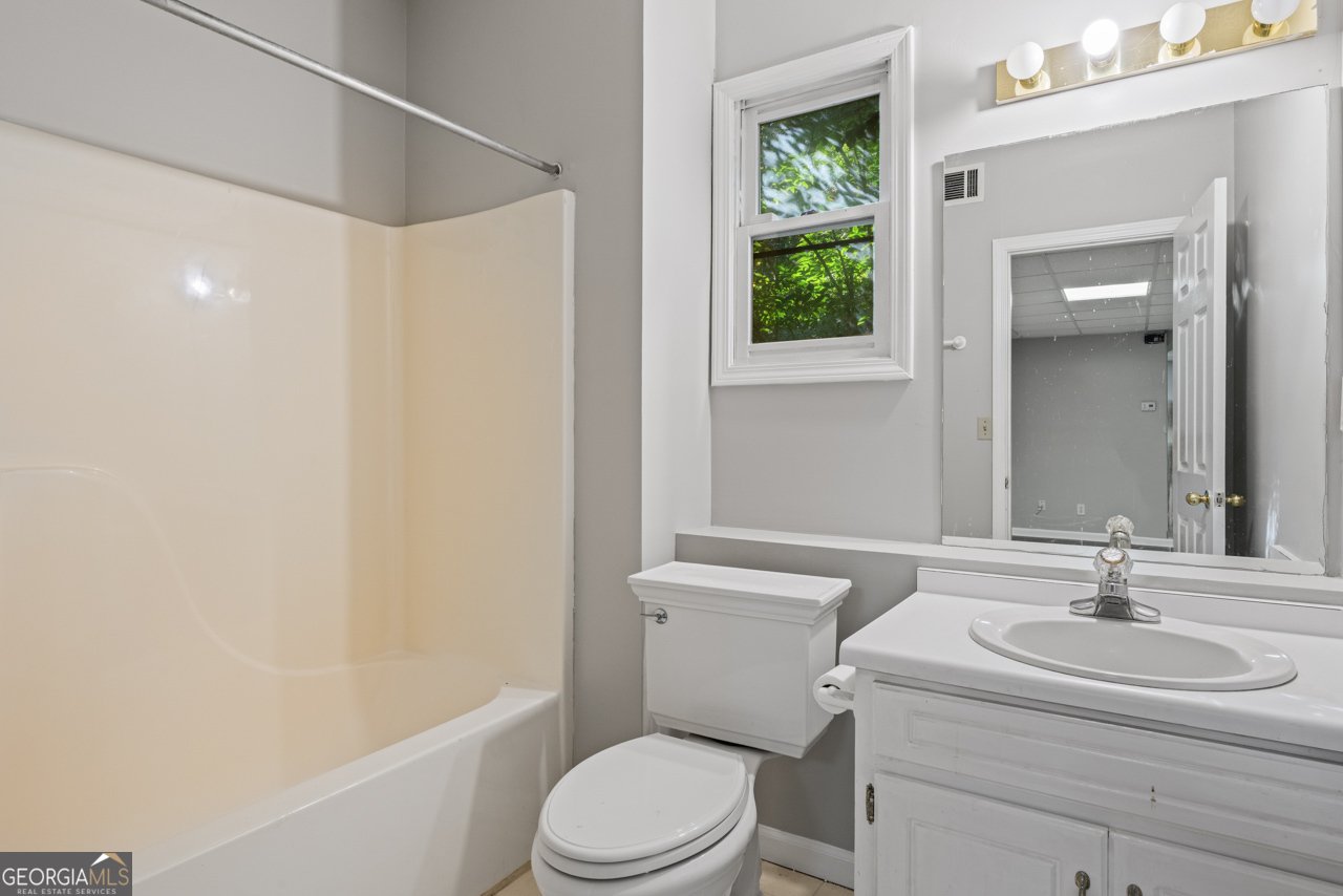 266 Williamsburg Circle McDonough - 23