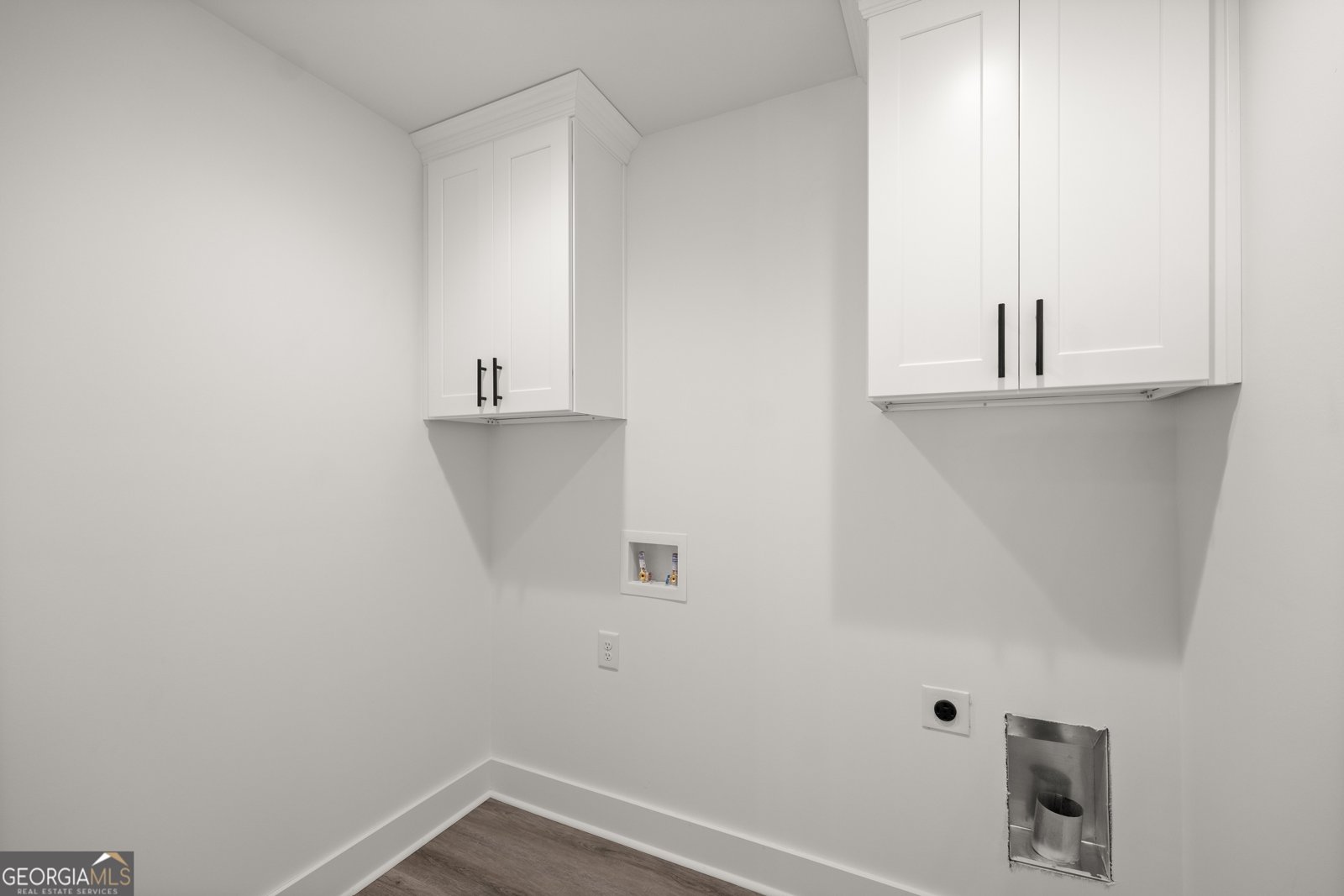 182 HARDMAN Road Clarkesville - 18