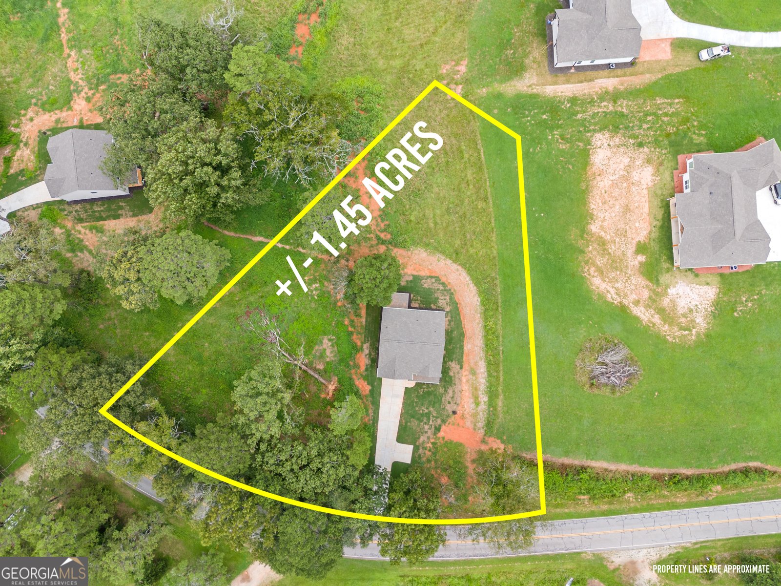 182 HARDMAN Road Clarkesville - 37