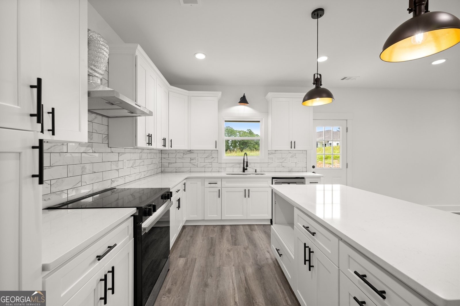 182 HARDMAN Road Clarkesville - 5