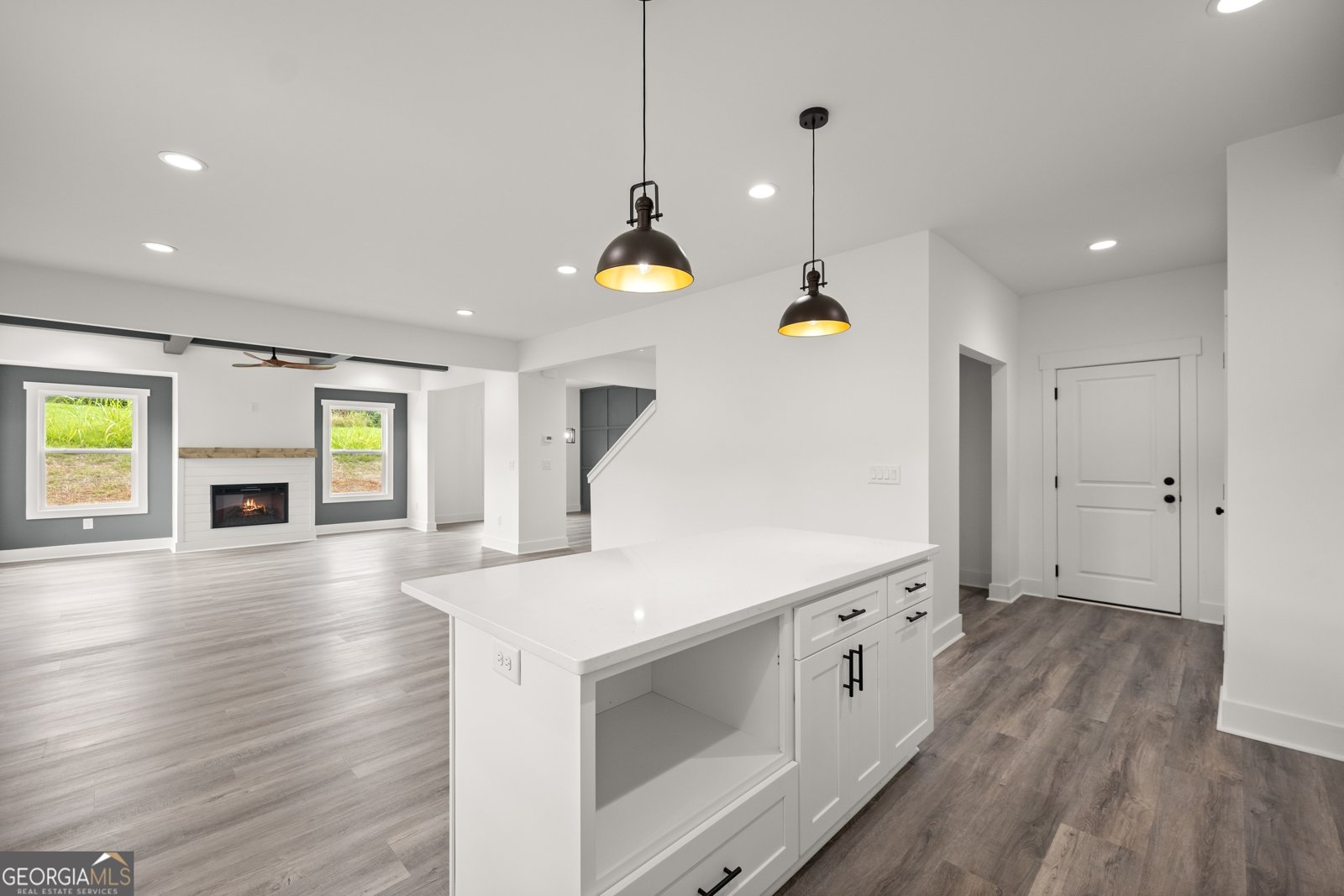 182 HARDMAN Road Clarkesville - 6