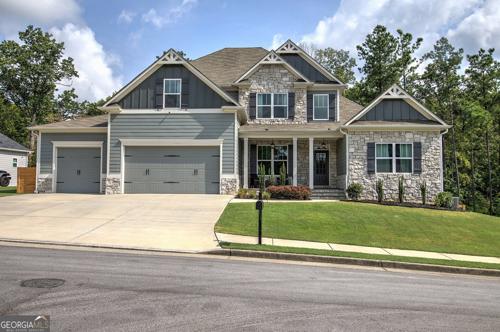 10 Sparkleberry Lane Dallas - 1