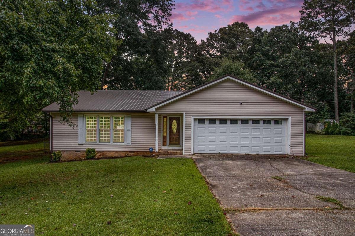 136 Jennifer Lane Carrollton - 2