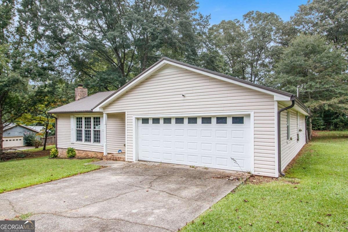 136 Jennifer Lane Carrollton - 3