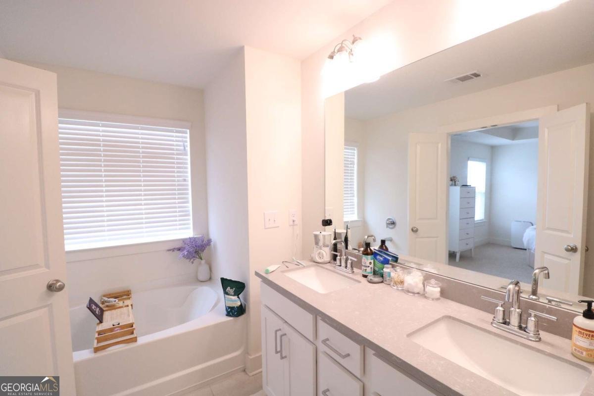5317 Bentayga Drive Lithonia - 19