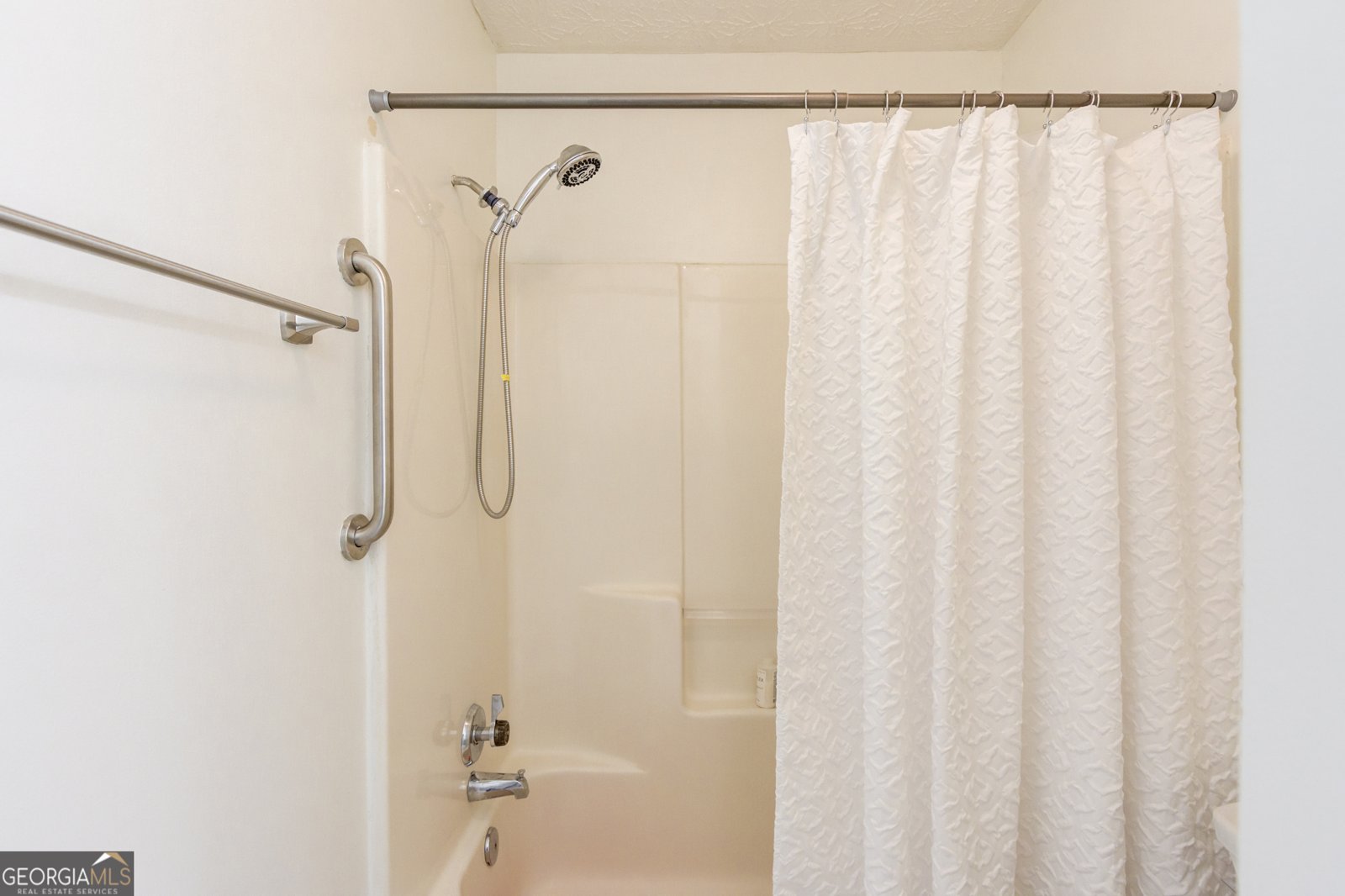 1214 Cabots Lane Auburn - 2