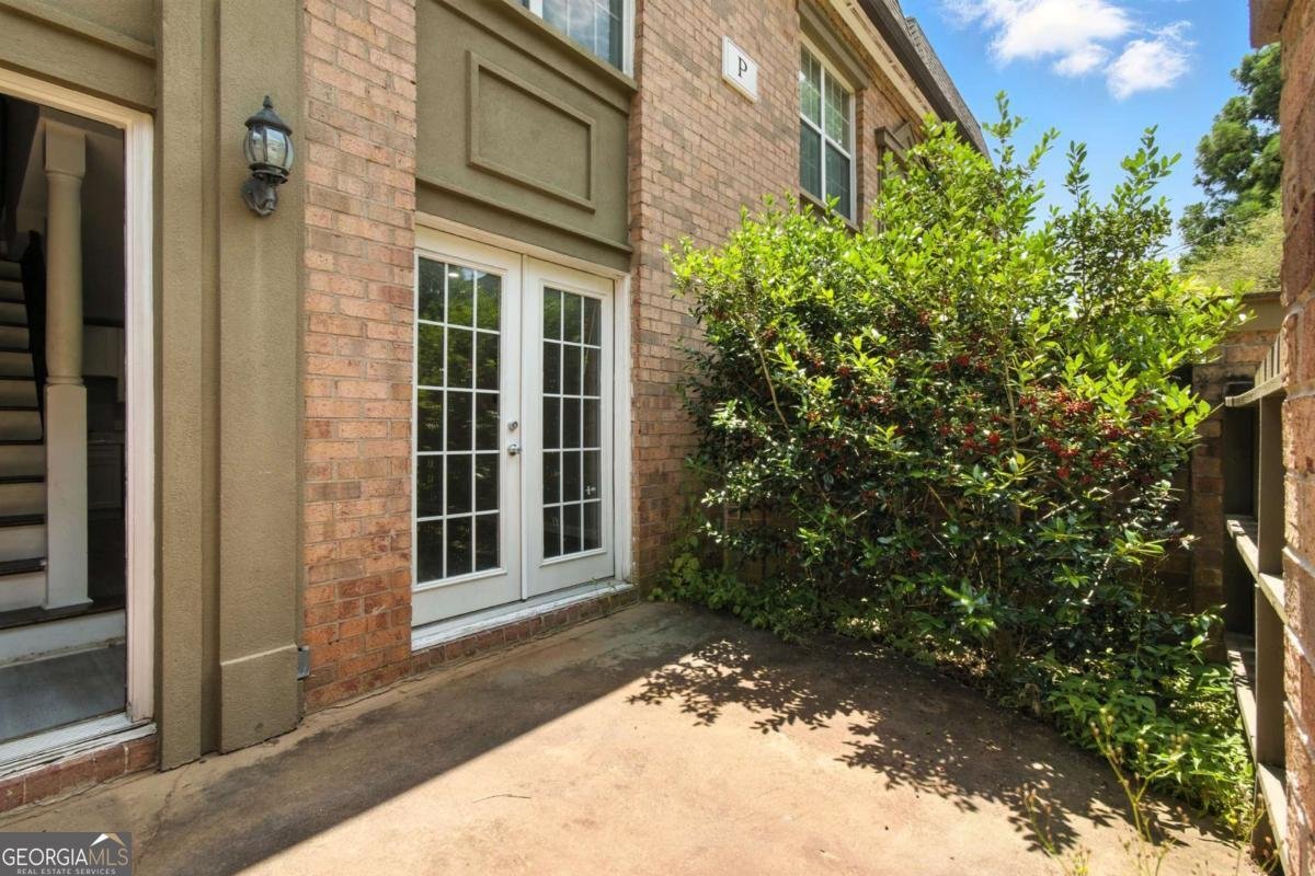 6980 Roswell Road Atlanta - 6