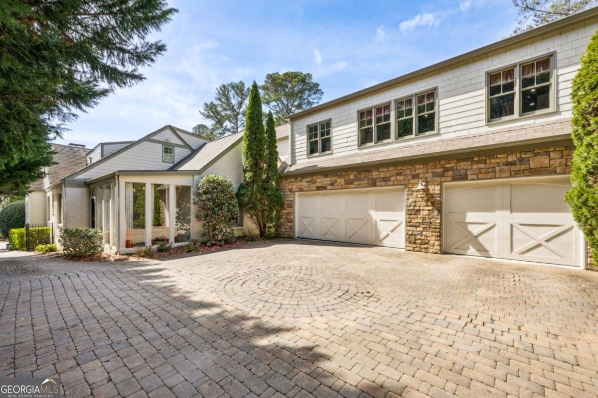 1666 Johnson Road Atlanta - 1