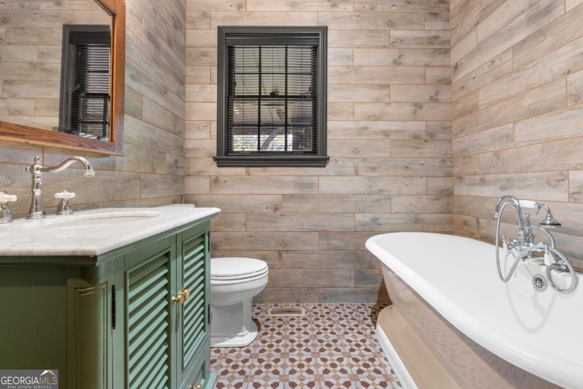 406 North Main Street Sylvania - 18