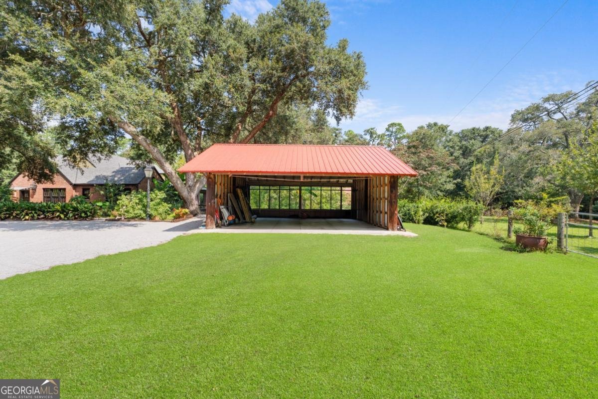 406 North Main Street Sylvania - 24