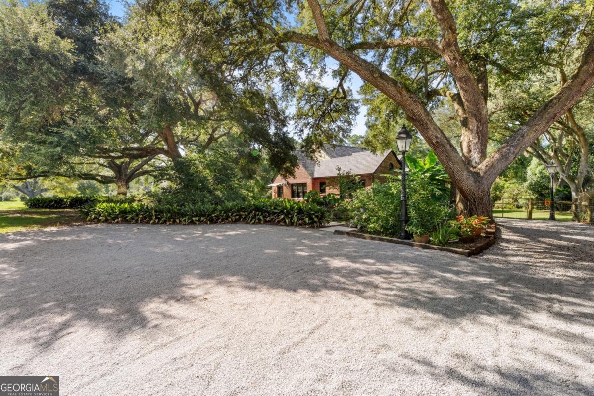 406 North Main Street Sylvania - 37