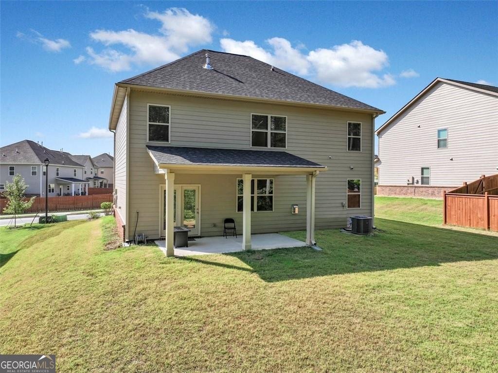 609 Blue Juniper Circle Loganville - 27