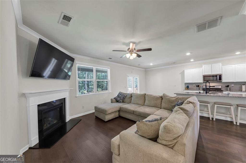 609 Blue Juniper Circle Loganville - 6