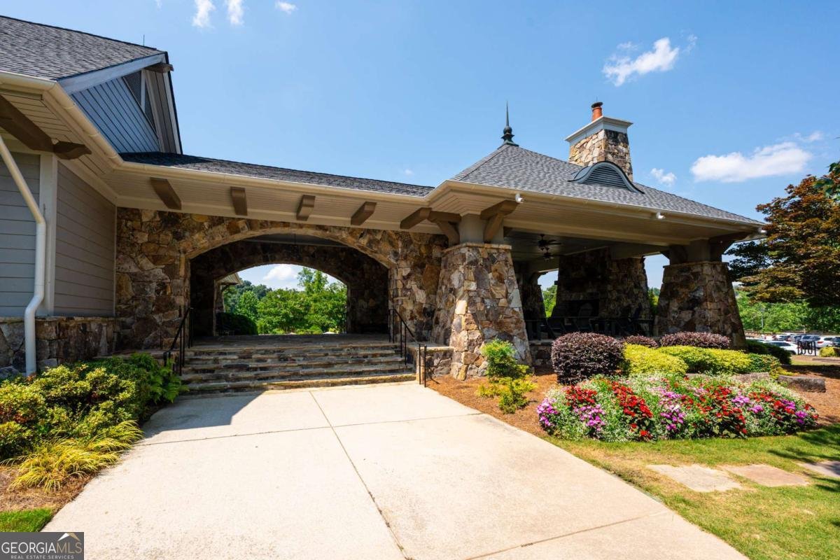 6863 LAKE STERLING Boulevard Flowery Branch - 47