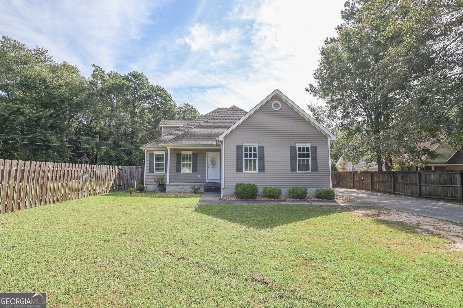 395 Chapman Road Macon - 1
