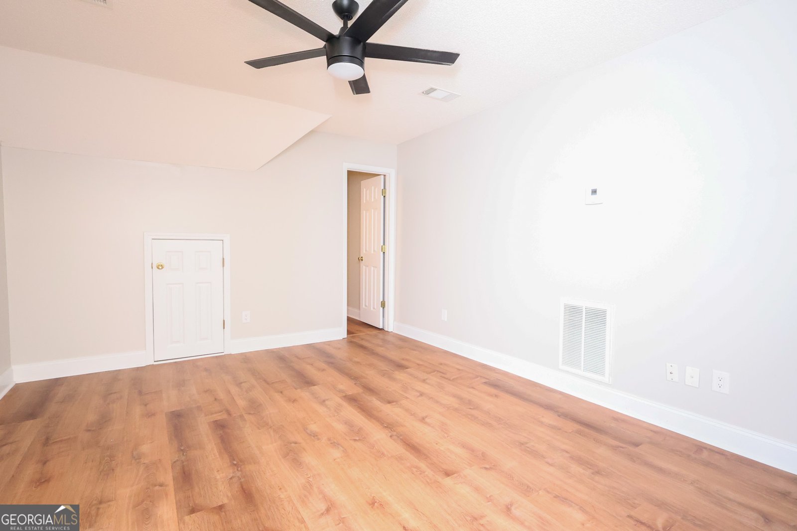 395 Chapman Road Macon - 24