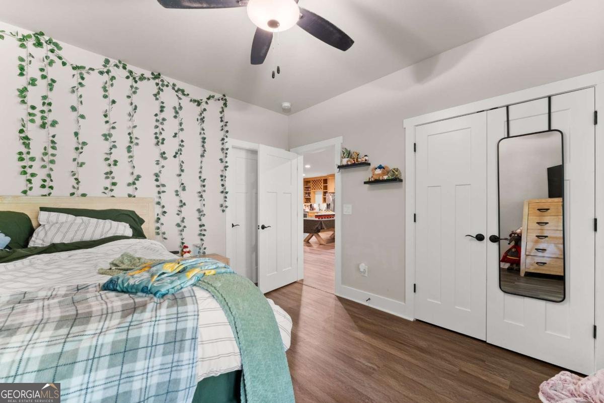 3487 Big View Road Gainesville - 33
