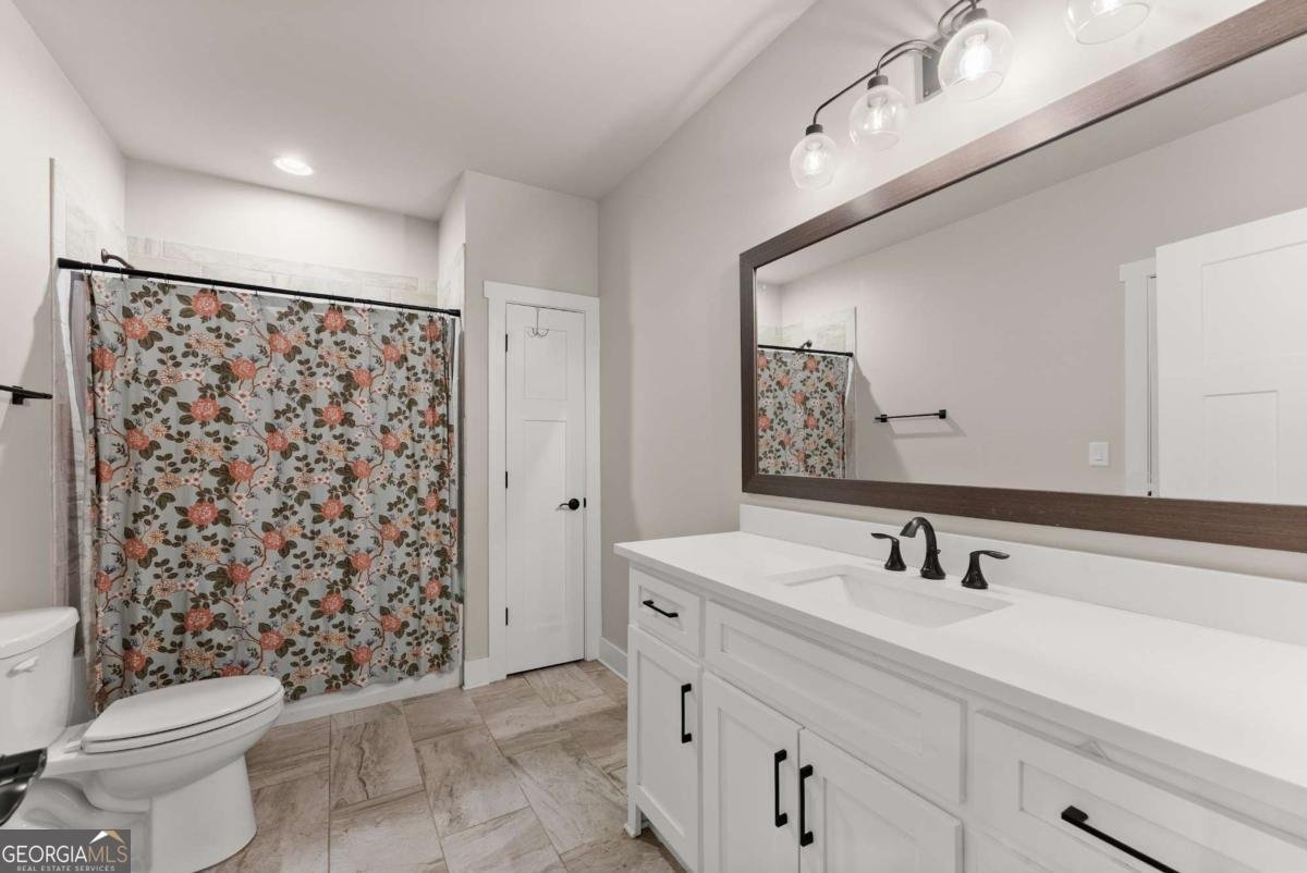 3487 Big View Road Gainesville - 37