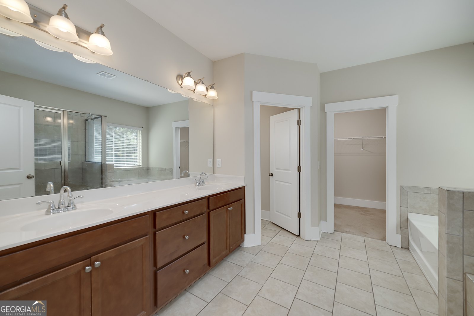 201 MEADOW BRANCH Lane Dallas - 29
