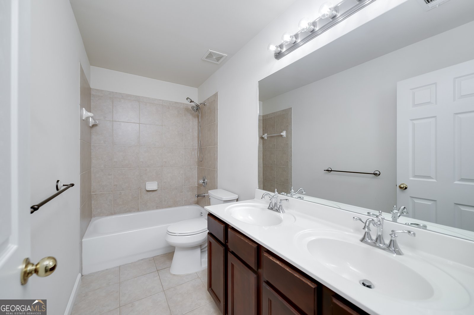 1120 Bagwell Drive Kennesaw - 1