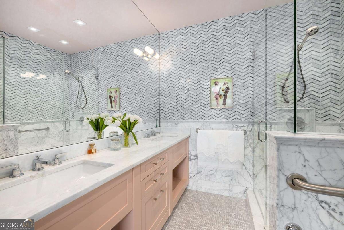 2660 Peachtree Road Atlanta - 21