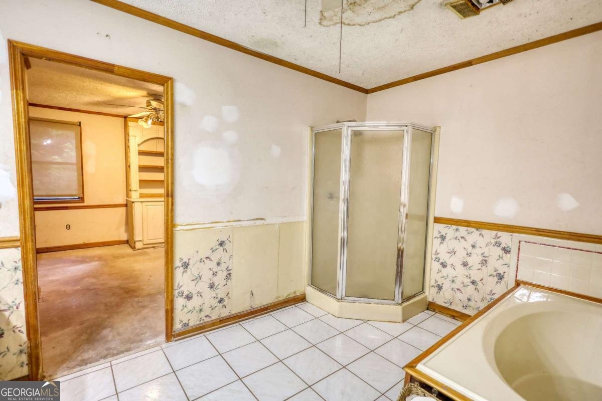4062 Donna Lane Loganville - 35