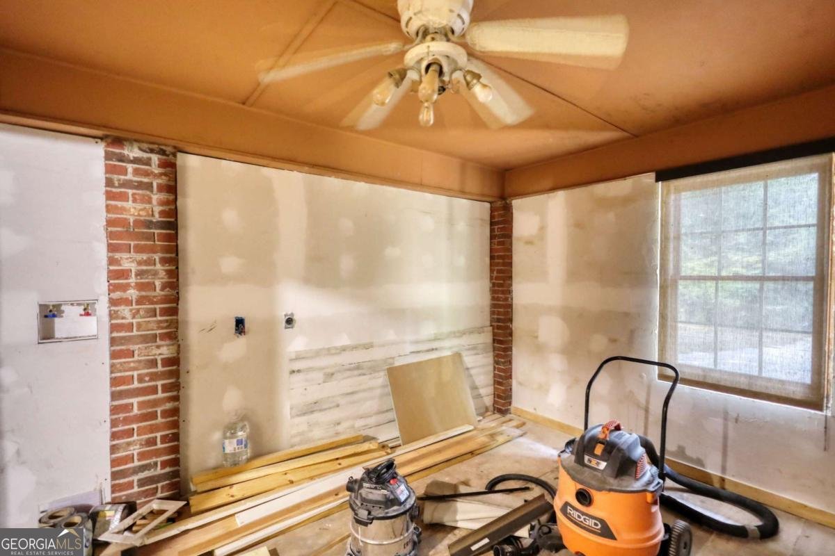 4062 Donna Lane Loganville - 38