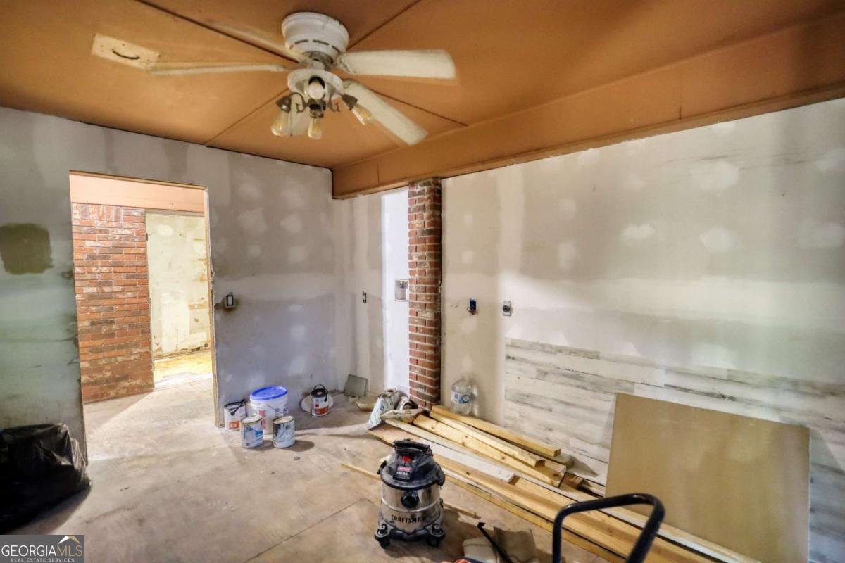4062 Donna Lane Loganville - 39