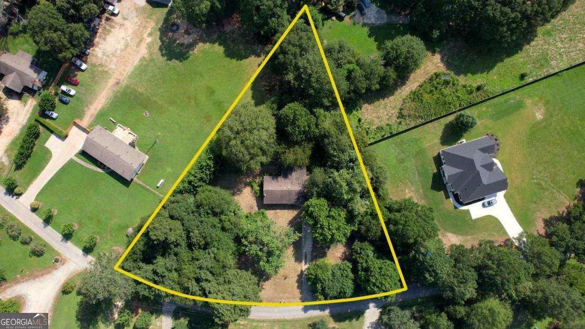 4062 Donna Lane Loganville - 43