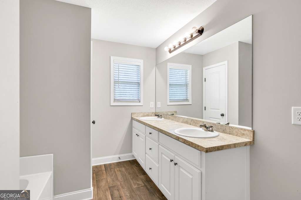 32 Livingston Court Winder - 27