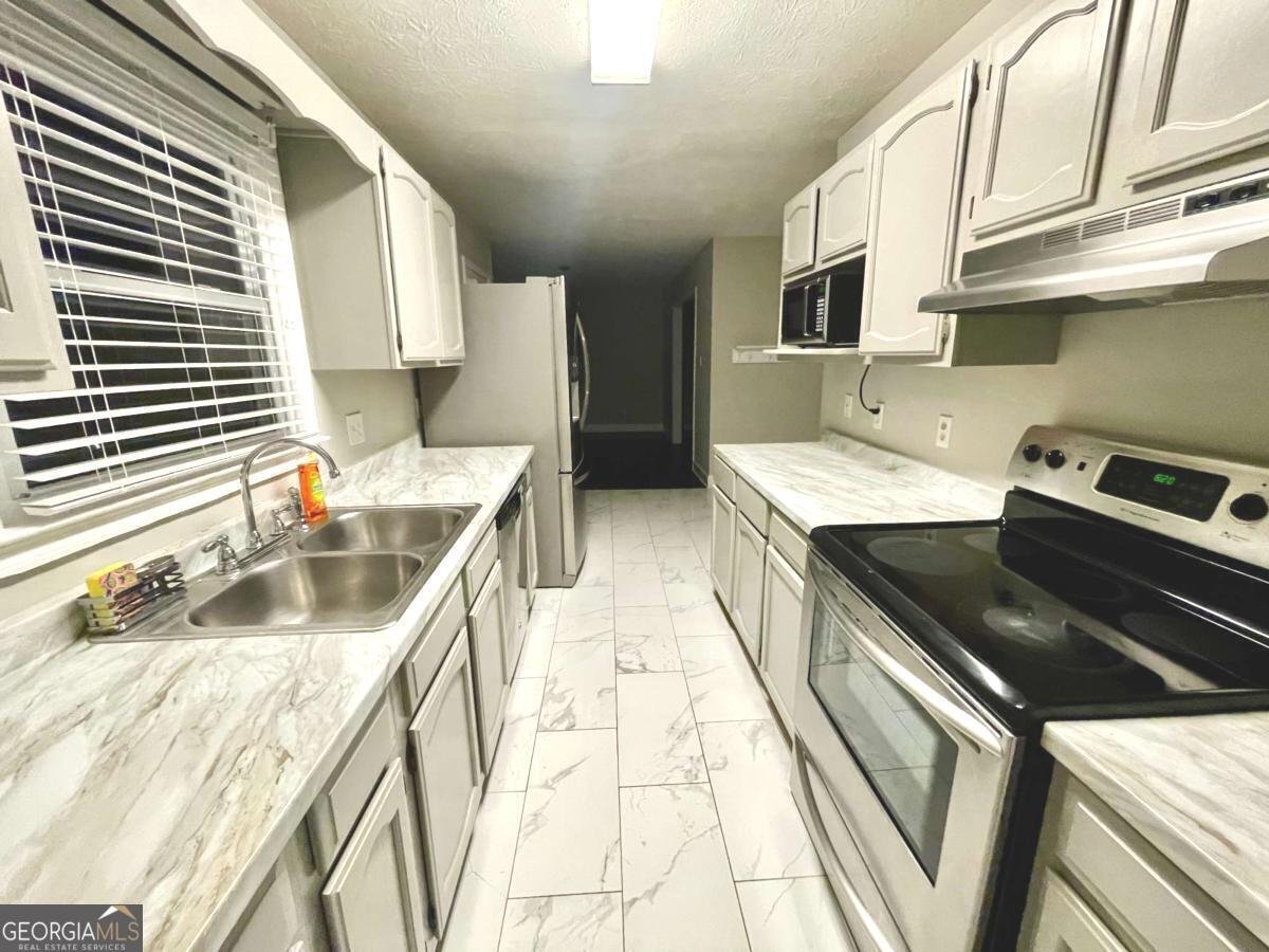 2770 Old Ivy Court Buford - 6