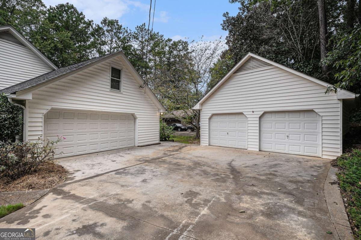 654 Clubhouse Drive Conyers - 10