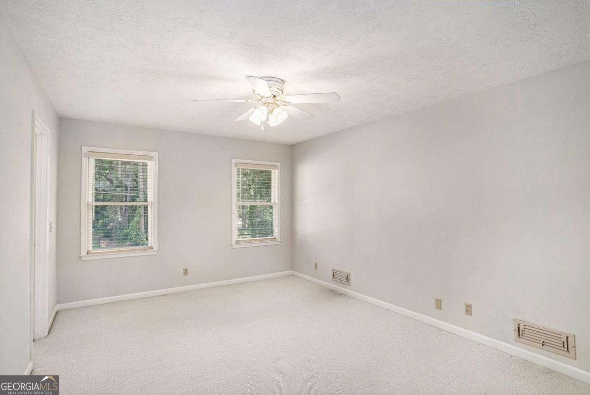 654 Clubhouse Drive Conyers - 31