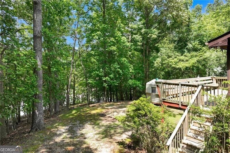 8070 Beachwood Drive Murrayville - 27