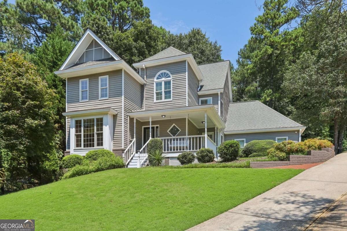 9110 Twelvestones Drive Roswell - 1