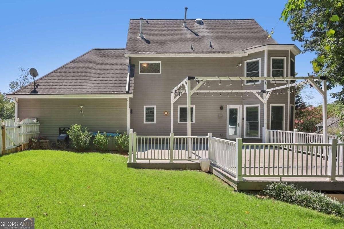 9110 Twelvestones Drive Roswell - 33