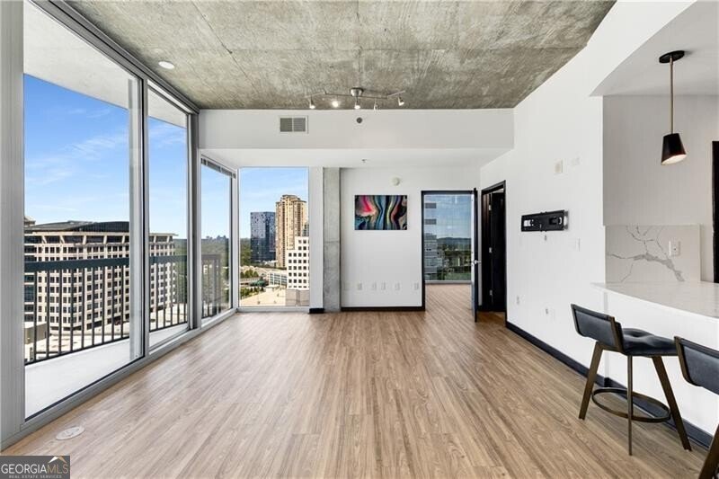 3324 Peachtree Road Atlanta - 24