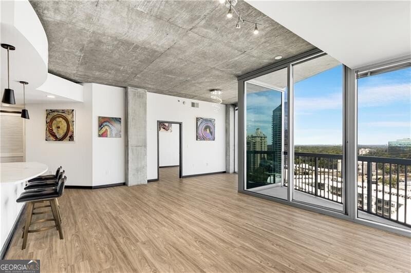3324 Peachtree Road Atlanta - 25
