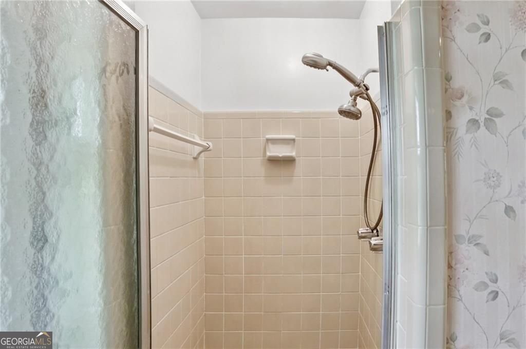 5109 Mount Vernon Way Atlanta - 34