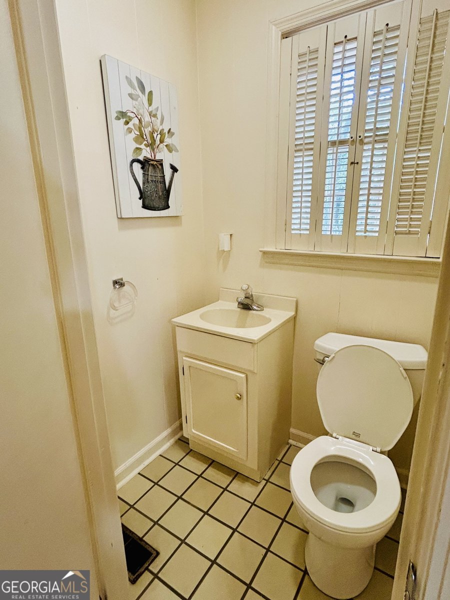 1001 Stewart Avenue Cordele - 25