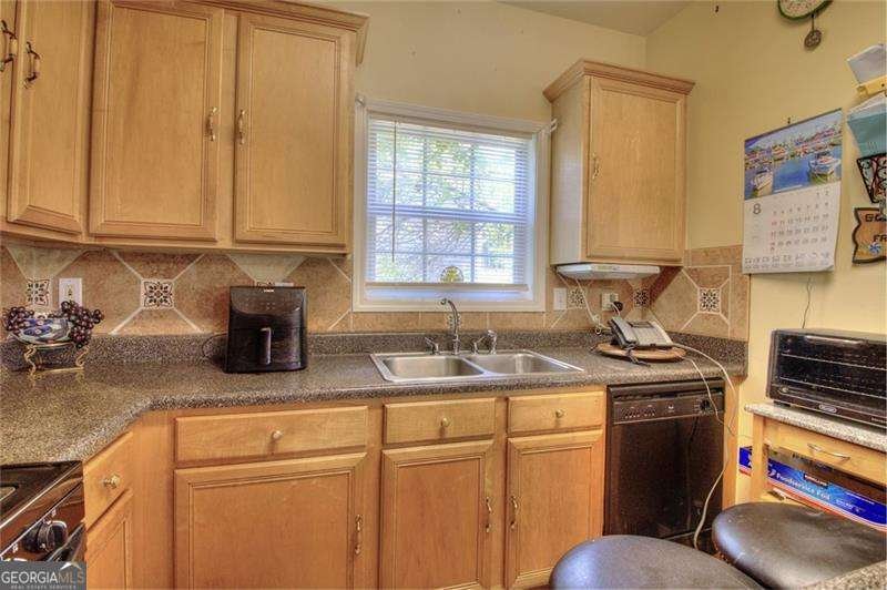 392 Leggett Oaks Lane Lawrenceville - 10