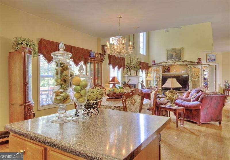 392 Leggett Oaks Lane Lawrenceville - 11