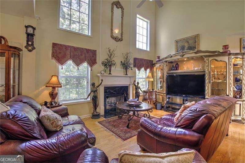 392 Leggett Oaks Lane Lawrenceville - 17