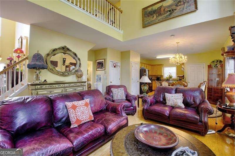 392 Leggett Oaks Lane Lawrenceville - 18